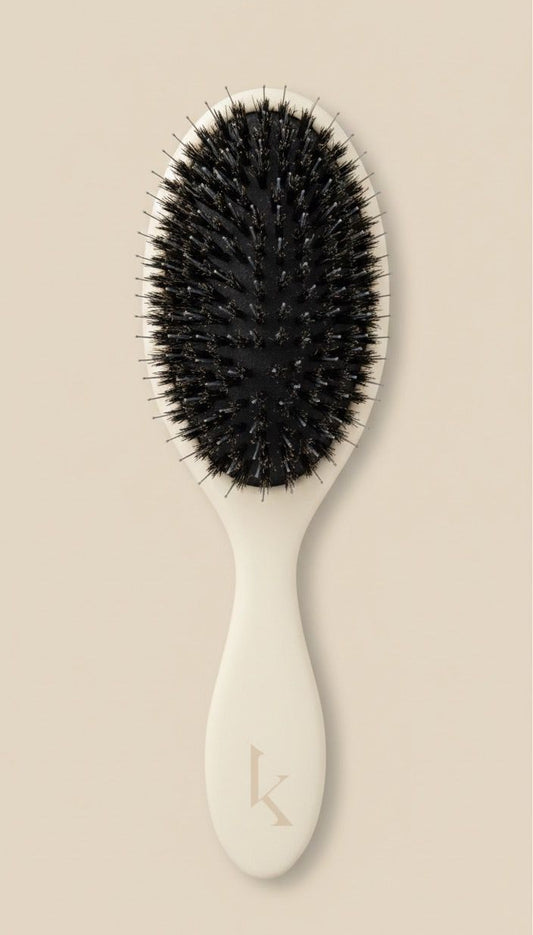Signature Detangling Brush